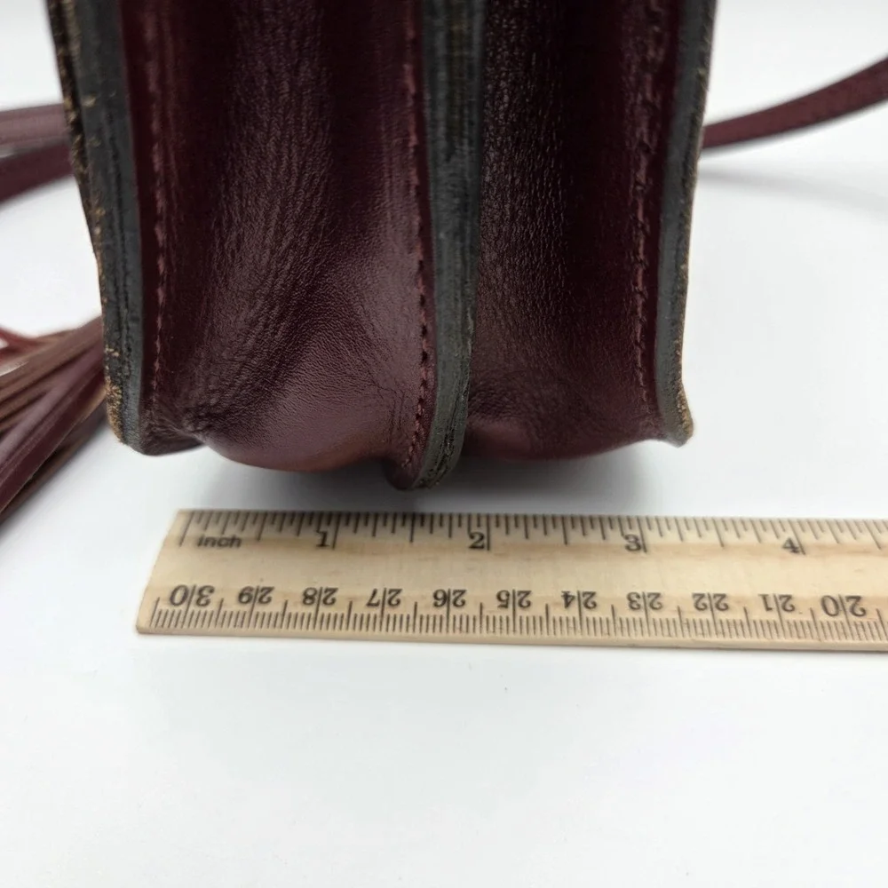 Patricia Nash Red Brinlee Saddle Crossbody Rose Tooled Leather Tassel Card Slots